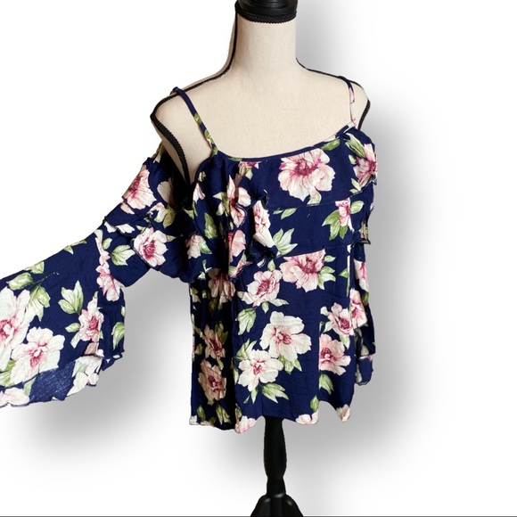 🟢 Cold Shoulder Bell Sleeve Floral Spaghetti Strap Ruffle Top - Picture 3 of 10